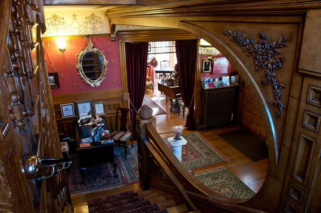 Castle Marne Bed & Breakfast Denver Exterior photo